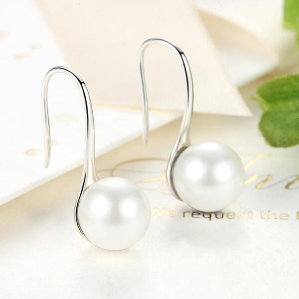 Korean Temperament All-match Female Pearl Earrings - Image 4