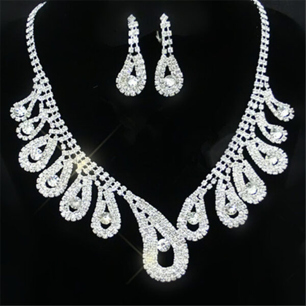 The New All-match Bride Bride Wedding Accessories Wholesale Diamond Suit Set Big Chain Necklace Set Wholesale - Image 2