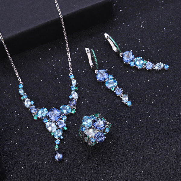 French Retro Romantic Suit Style Jewelry - Image 4