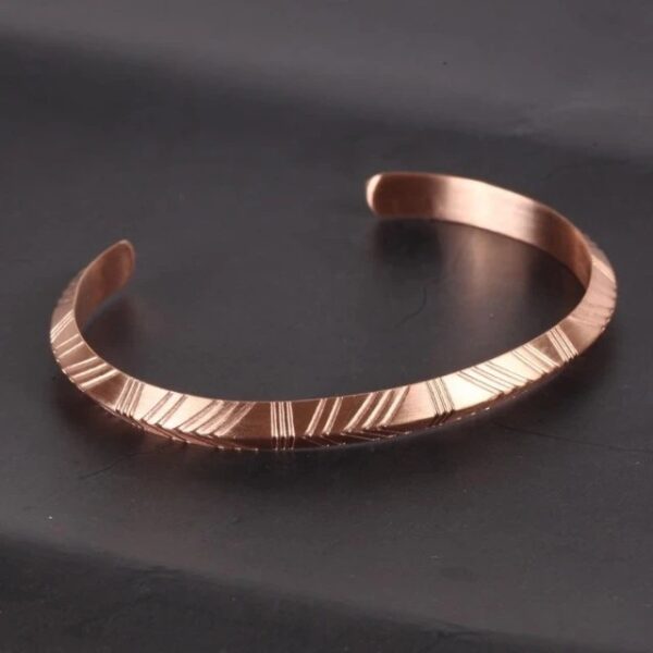 Nordic minimalist triangle pattern couple titanium steel bracelet - Image 4