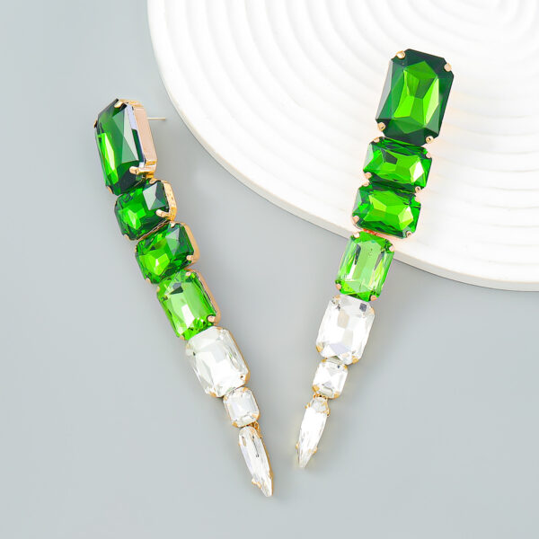 Super Shiny Full Claw Chain Banquet Earrings - Image 4