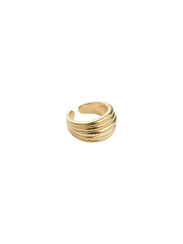 Style Very stylish vintage gold ring