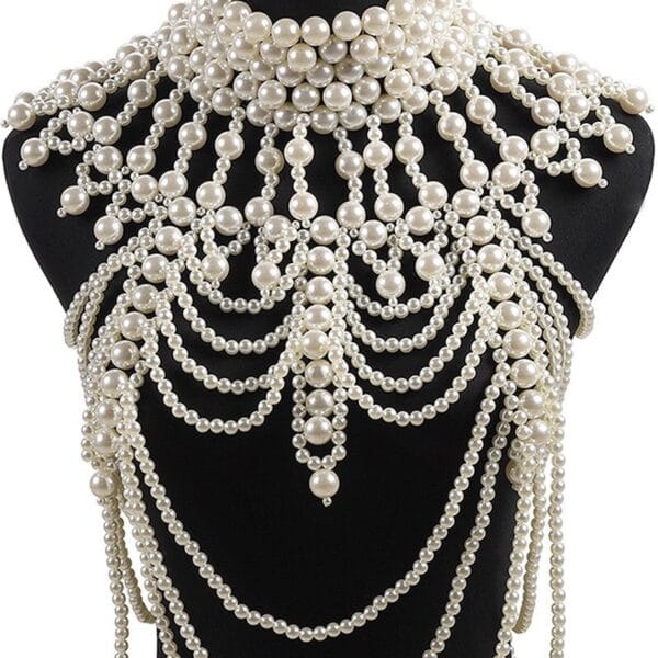 Luxurious Pearl Necklace for Brides - Image 3