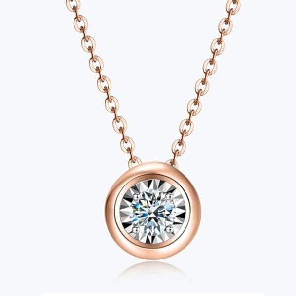 Women's 18K Gold Diamond Pendant Necklace