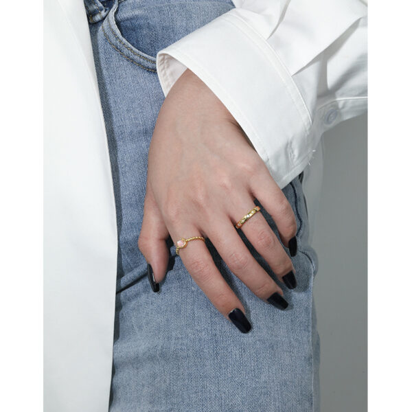 Niche Light Luxury Moonstone Gemstone Ring - Image 5
