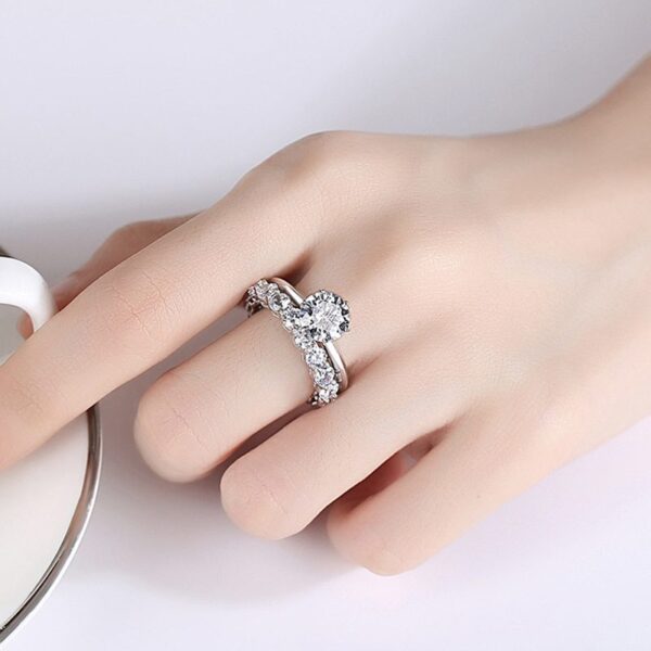 Women's Real Moissanite Ring - Image 4