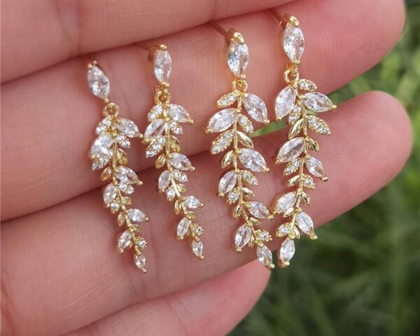 Women's Leaf Shaped Earrings - Image 3