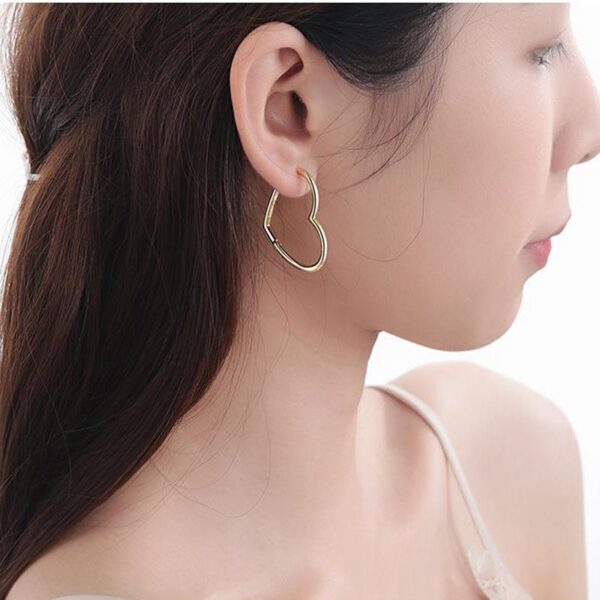 Women's Heart Shaped Metal Earrings - Image 6