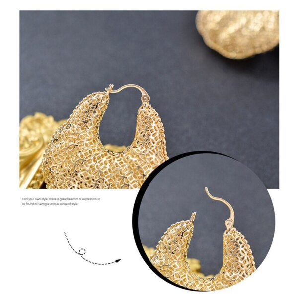 Women's Golden Mesh Hoop Earrings - Image 4