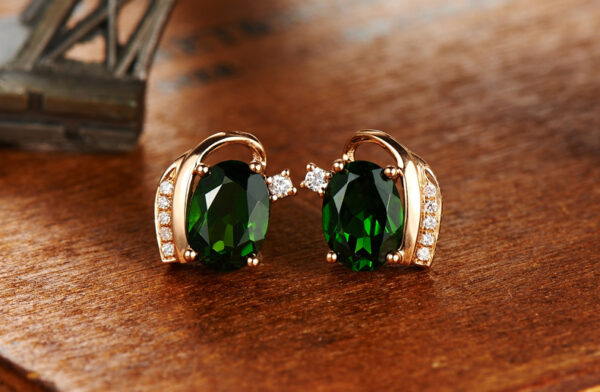Emerald Treasure Stud Earrings Vintage Green Tourmaline Color Treasure Crystal Women's - Image 5