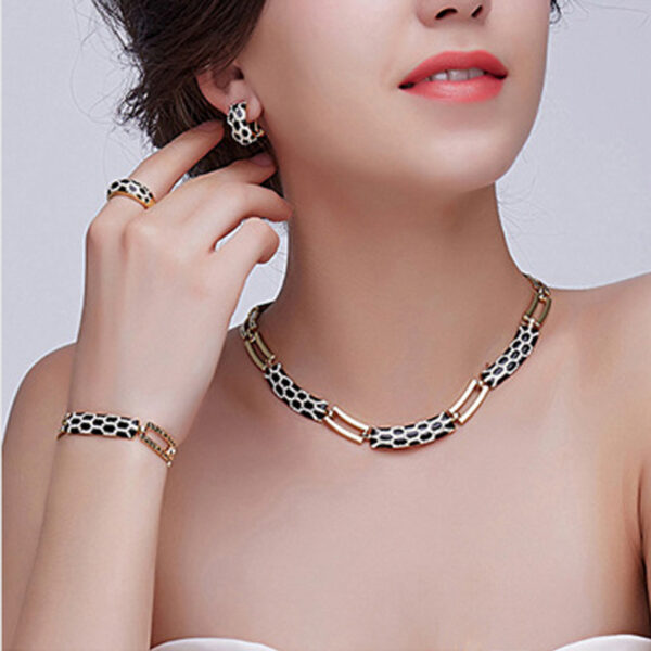 Costume Jewelry-Sets for Women - Image 2