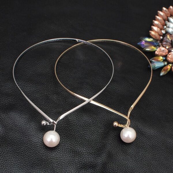 Women's Minimalistic Necklace Decorated with Pearl - Image 4