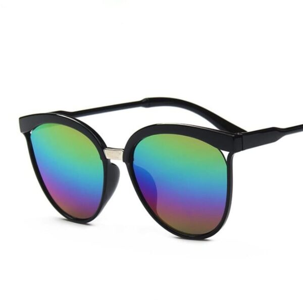 Big Cat Eye Sunglasses for Women - Image 2