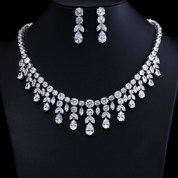 Women's Luxury Water Drop Shape Jewelry Set 2 Pcs - Image 2