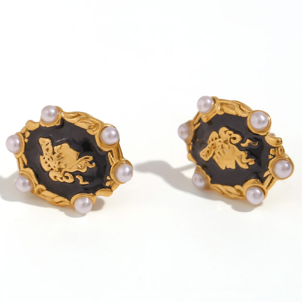 Special Interest Light Luxury Earrings Jewelry Vintage Pearl Portrait Dripping Stud Earrings - Image 5