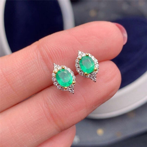 Natural Emerald S925 Silver Female Earrings - Image 3