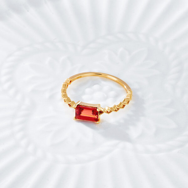 S925 Silver Plated Gold Inlaid Natural Pomegranate Ring - Image 3