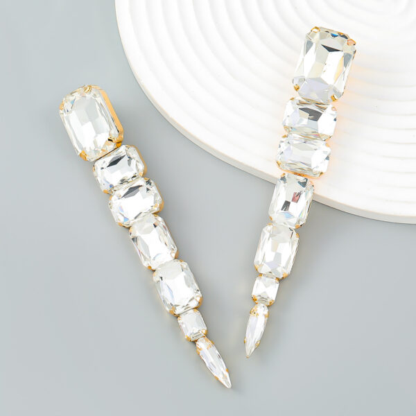Super Shiny Full Claw Chain Banquet Earrings - Image 2