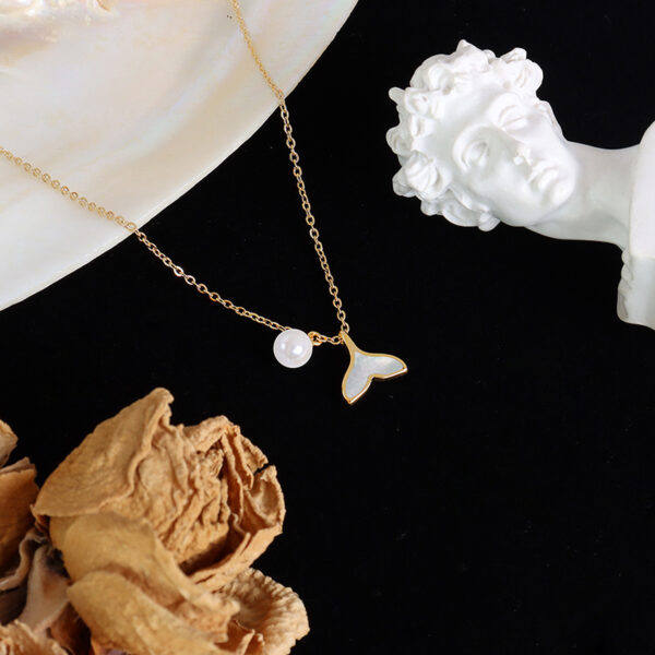 Fashion Upscale Jewelry Pearl Whale Tail Cameo Shell Charms Chain Choker Necklaces Pendants For Women - Image 5