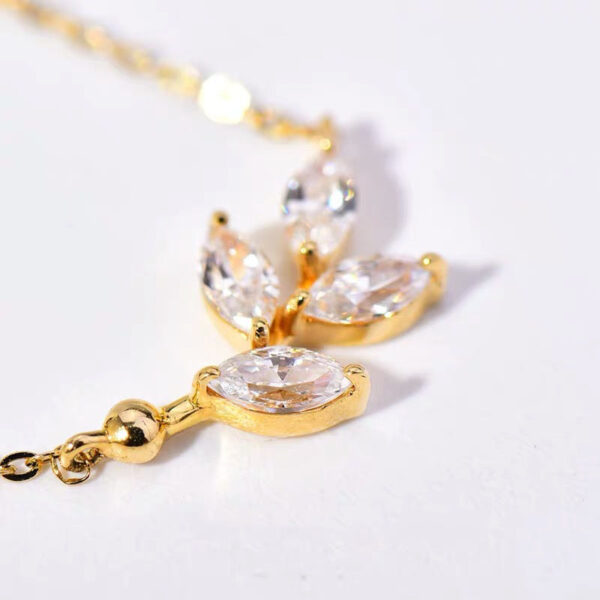 Ladies Sterling Silver Zircon Inlaid Necklace - Image 3
